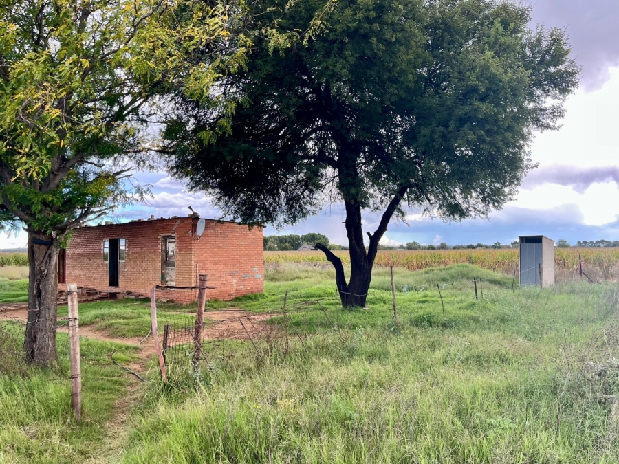 4 Bedroom Property for Sale in Bainsvlei Free State